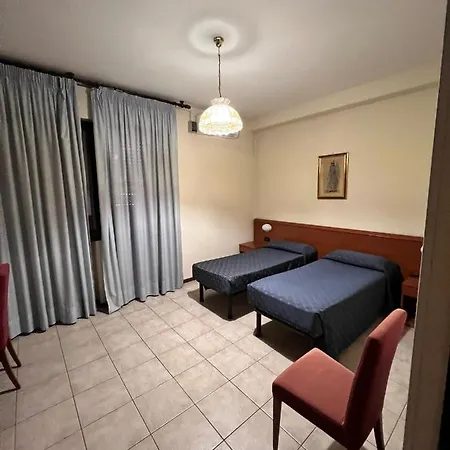 Colonna Отель
